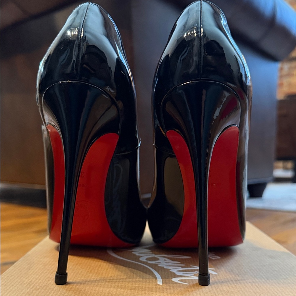 Christian Louboutin Black Patent Heels with Red Soles - Picture 8 of 9